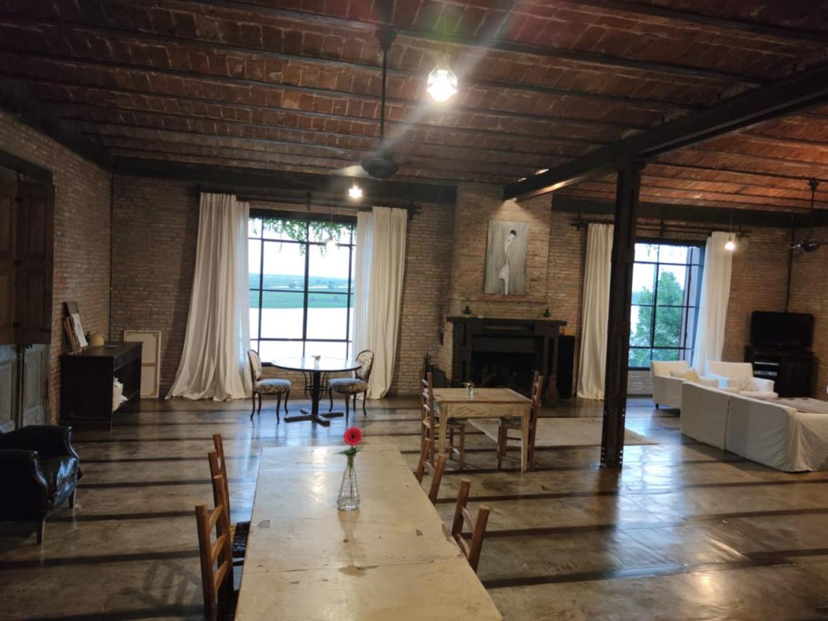 埃斯基纳 La Usina Vieja酒店 外观 照片